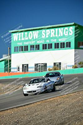 media/Oct-18-2025-Extreme Speed (Sat) [[d6d7e1fef1]]/Group 5/Session 1 (Turn 4)/